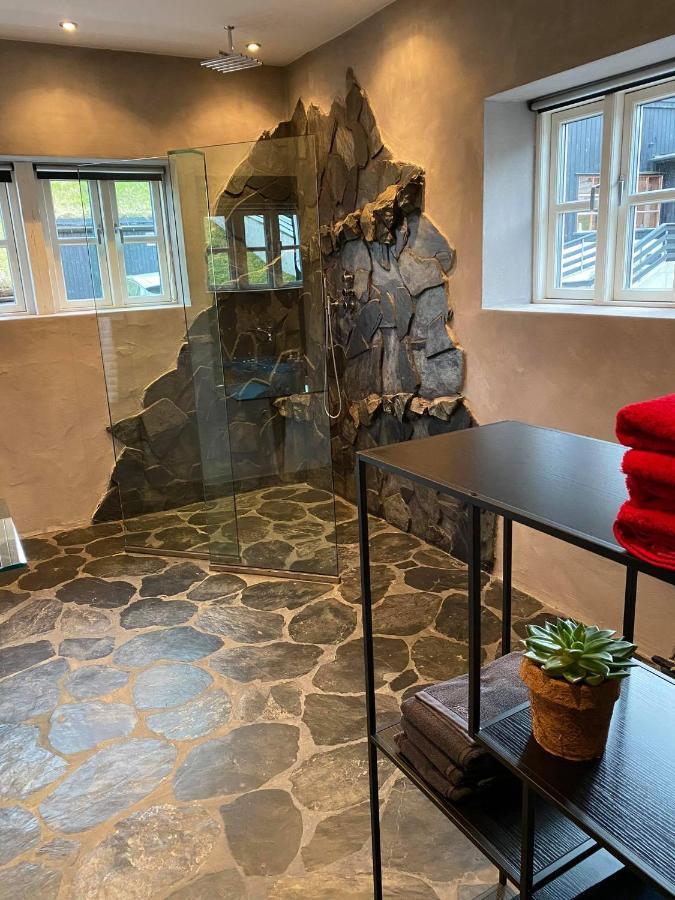 Torhus Villa Mithvagur Bagian luar foto