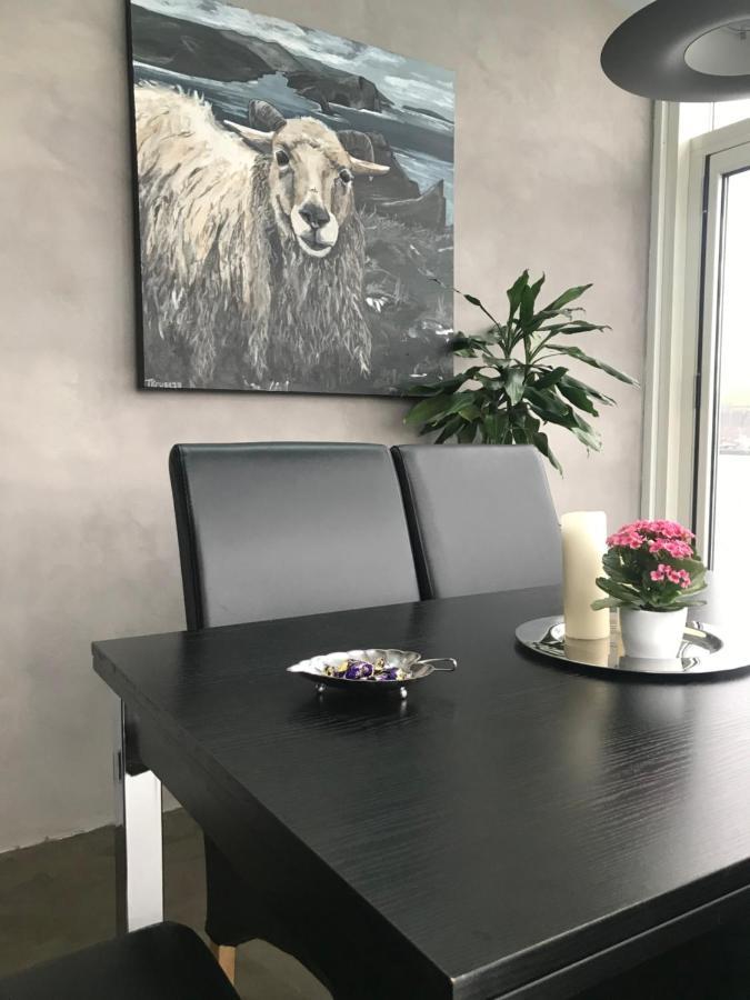 Torhus Villa Mithvagur Bagian luar foto