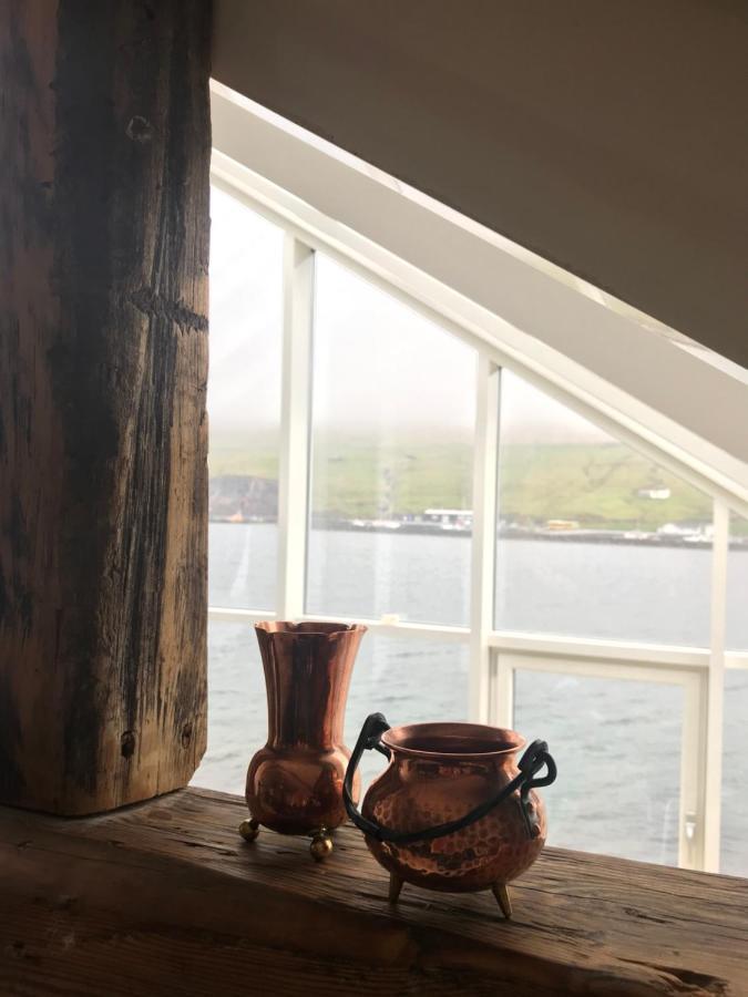 Torhus Villa Mithvagur Bagian luar foto