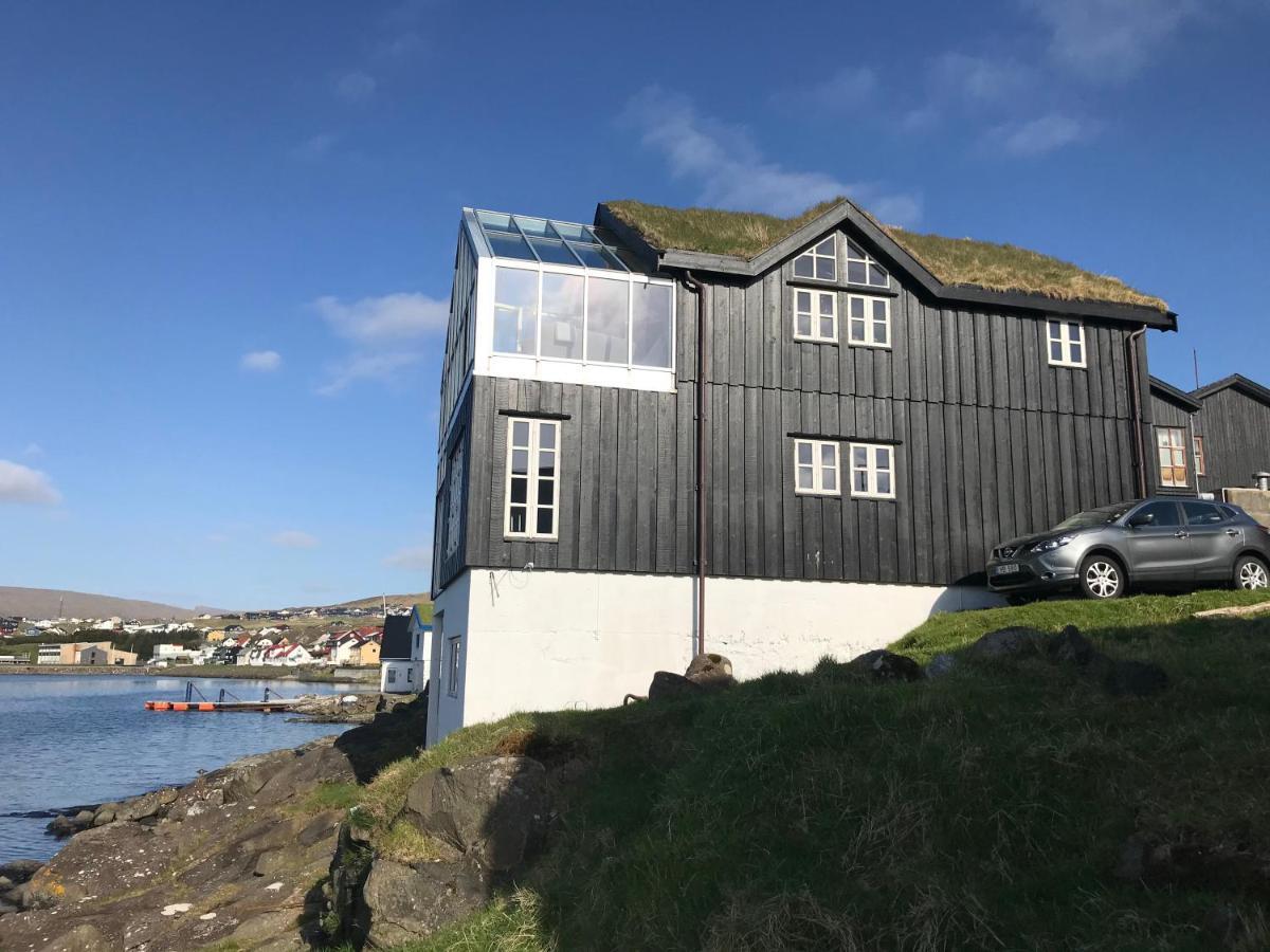 Torhus Villa Mithvagur Bagian luar foto