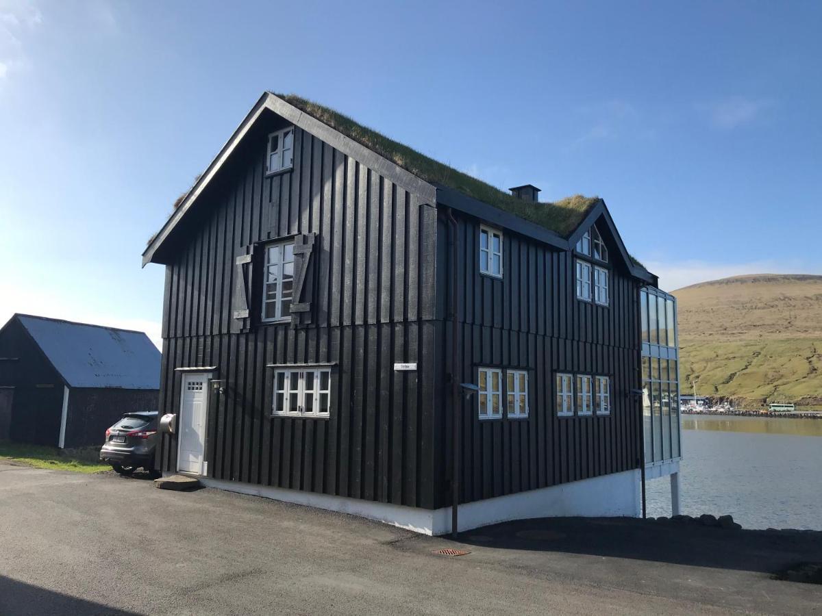 Torhus Villa Mithvagur Bagian luar foto