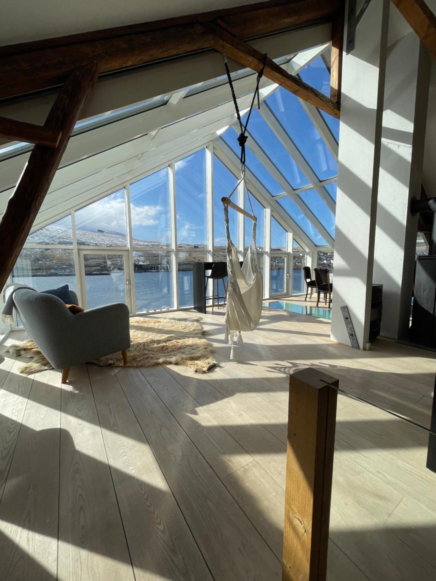 Torhus Villa Mithvagur Bagian luar foto
